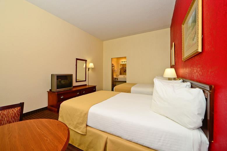 Manchester Heritage Inn & Suites 外观 照片