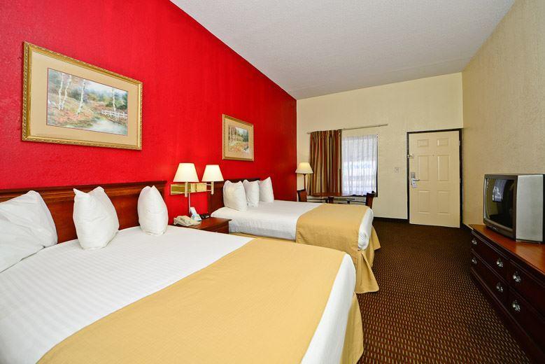 Manchester Heritage Inn & Suites 外观 照片