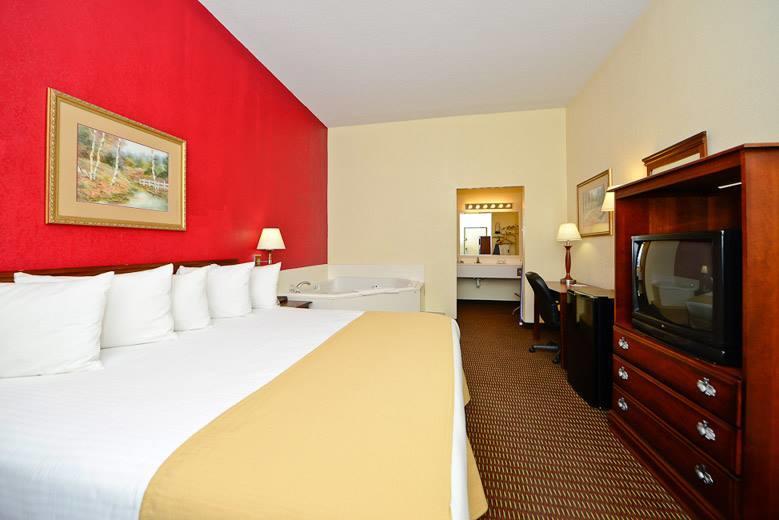 Manchester Heritage Inn & Suites 外观 照片